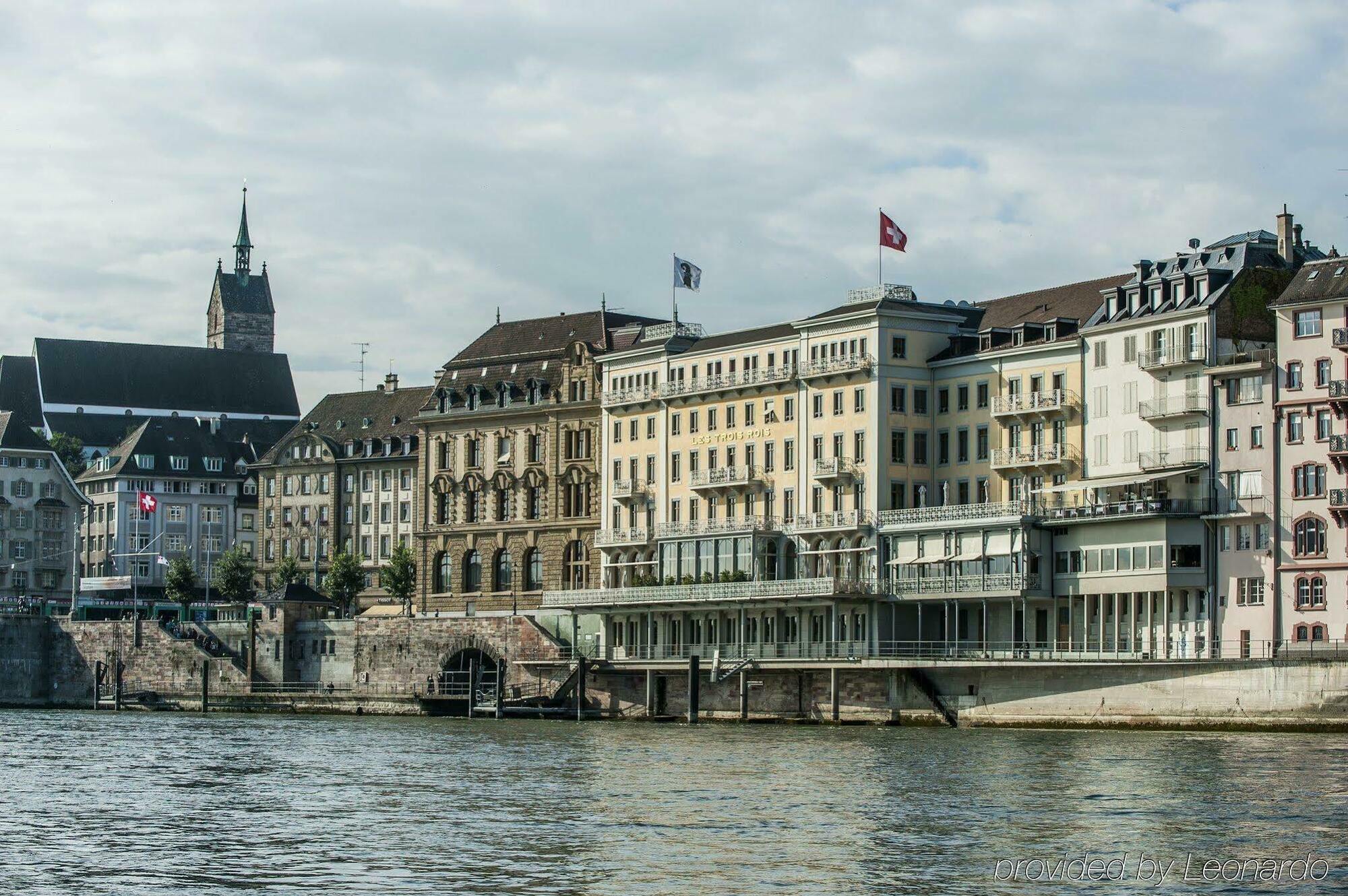 Grand Hotel Les Trois Rois Basilea Exterior foto