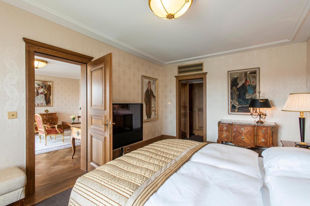 Grand Hotel Les Trois Rois Basilea Exterior foto